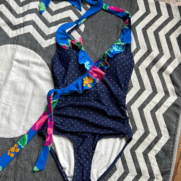 Sandcastle Queen Swimsuit - Picture 2 of 8